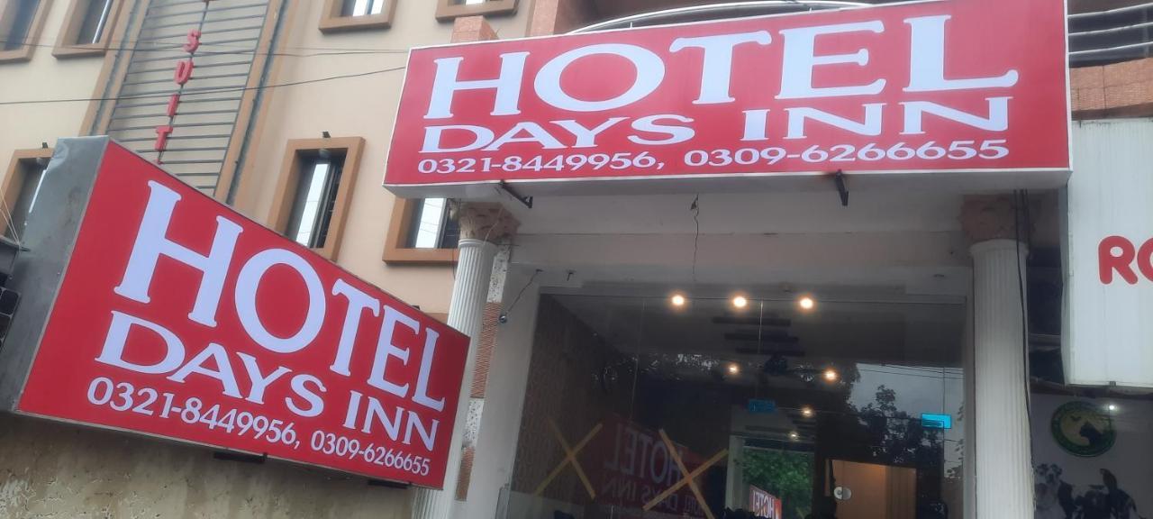 Hotel Day In Emporium Lahor Dış mekan fotoğraf